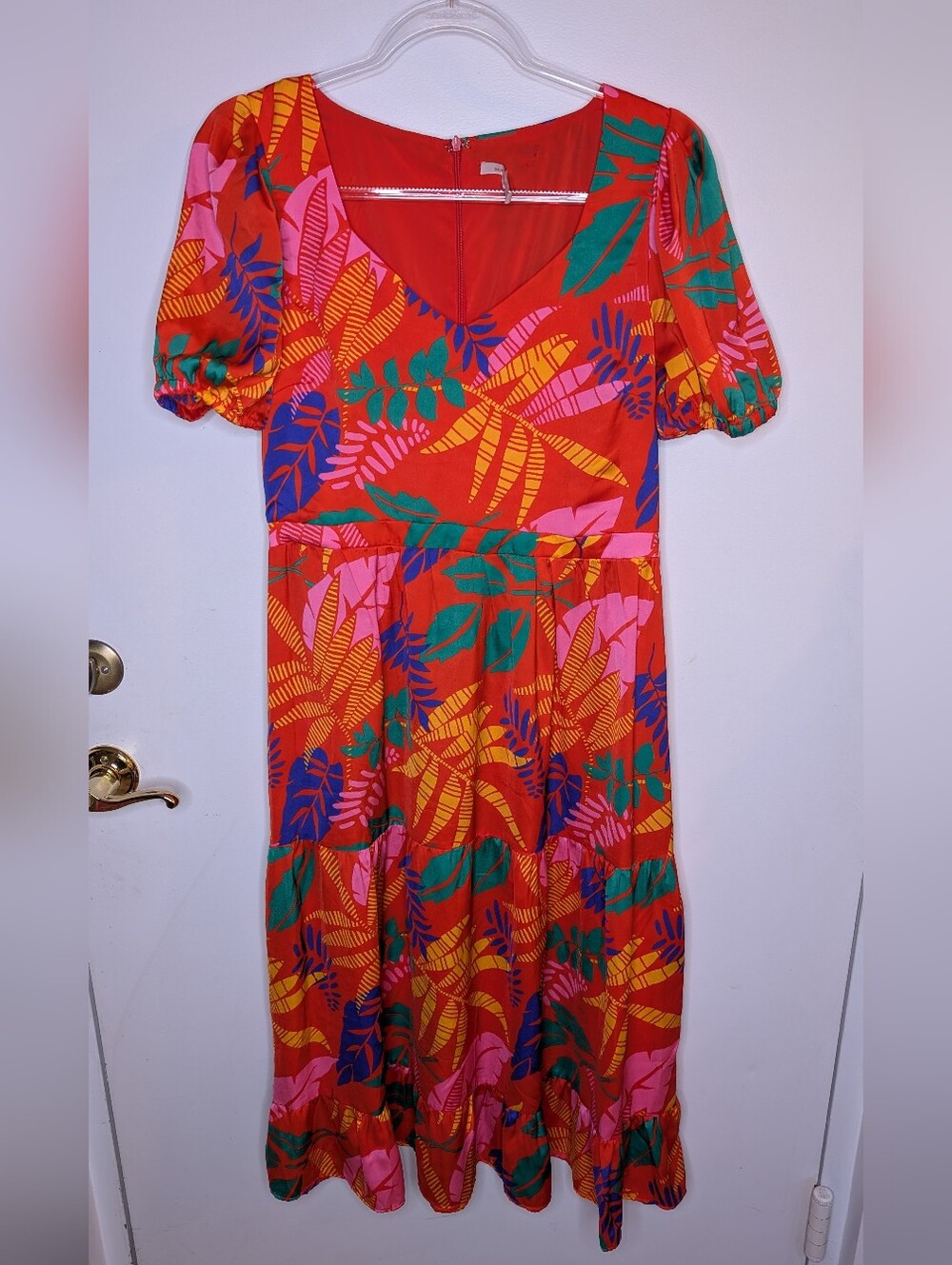 Skies Are Blue Red Tropical Leaf Print Midi Dress